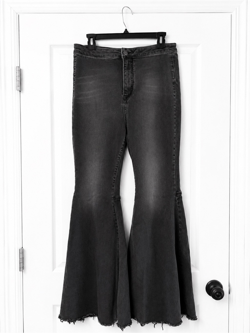 Free People Black Extreme Flare Bell Bottom Jeans Size 31 Boho Festival
